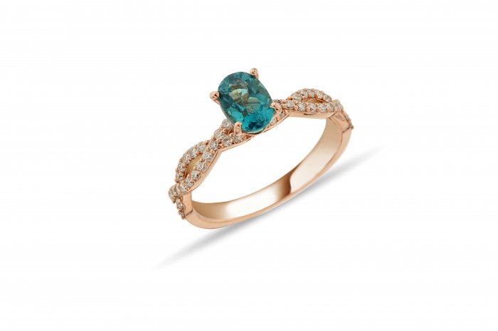 1,34 Karat London Blue Yüzük